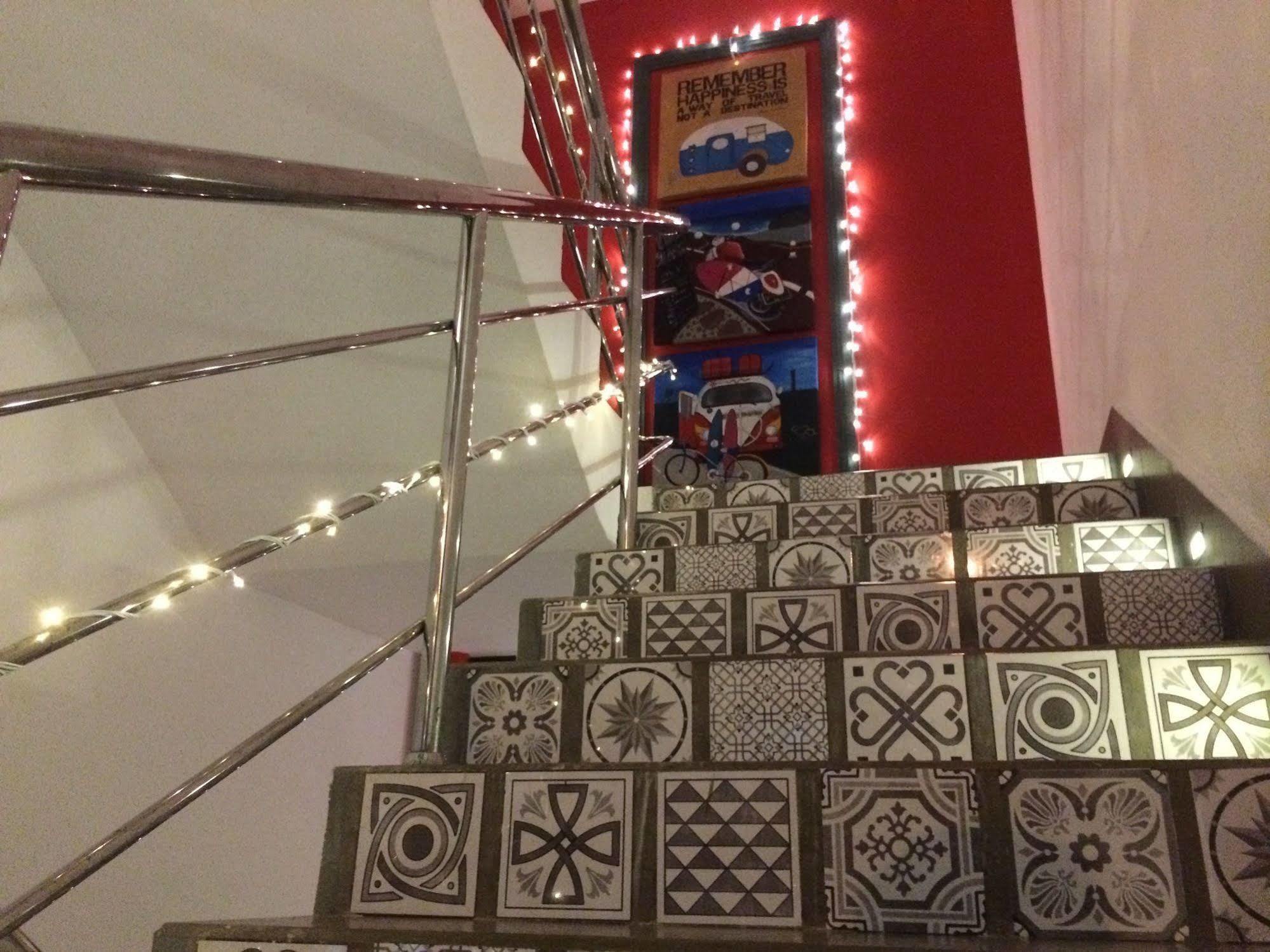 Hotel Ivy Lane 2*